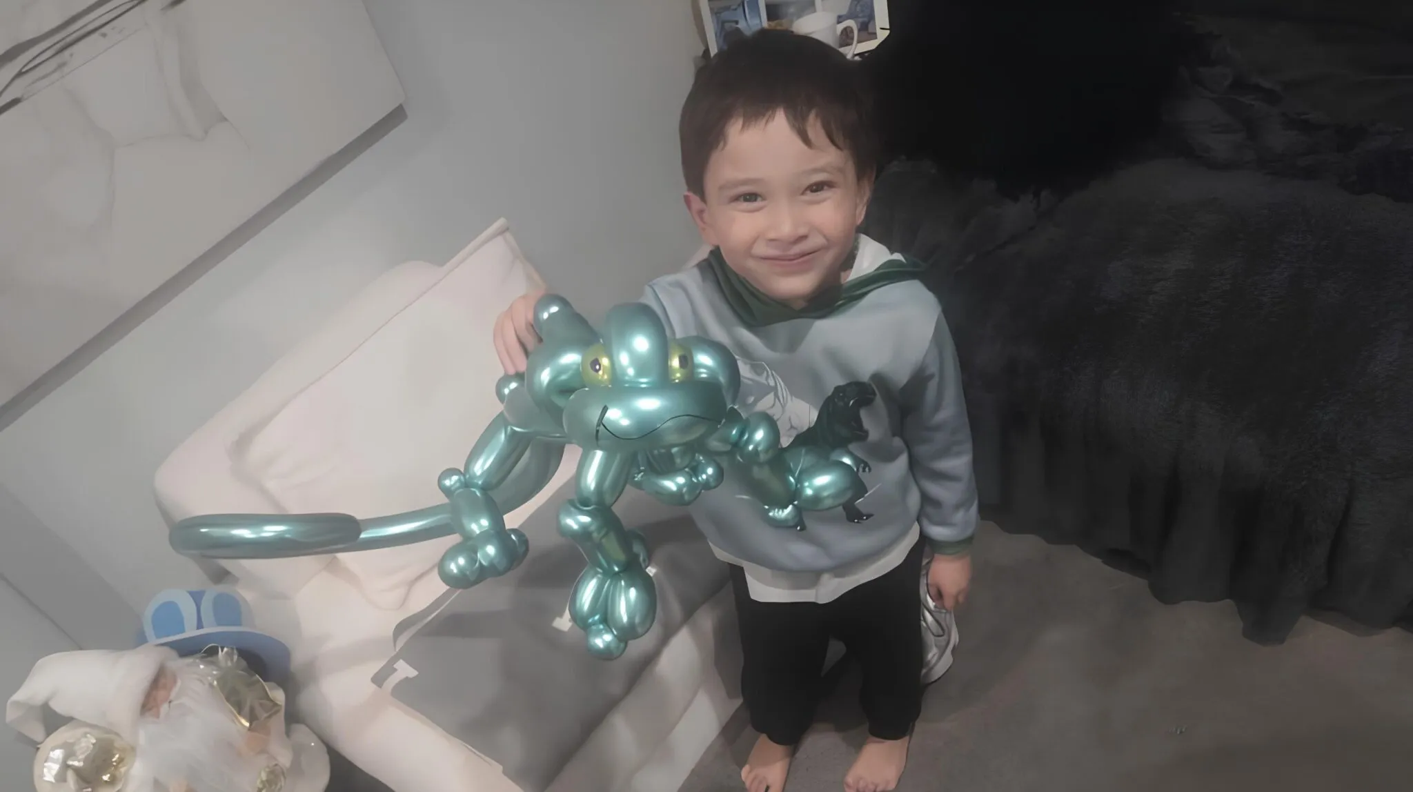 Balloon Twister Gallery Adelaide showcase photo